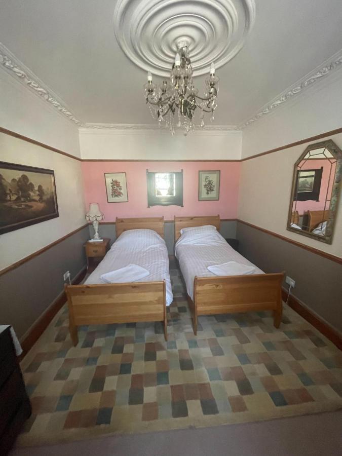 Les Fleurs Accommodation دوفر المظهر الخارجي الصورة